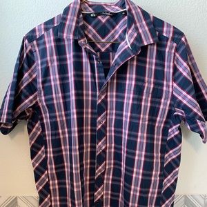 Travis Matthew’s button down short sleeve shirt